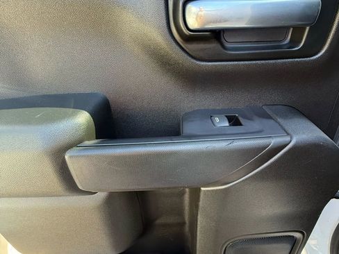 Used 2019 Chevrolet Silverado 1500 LT w/ All-Star Edition image 22