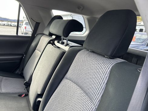 Used 2017 Toyota 4Runner SR5 image 36