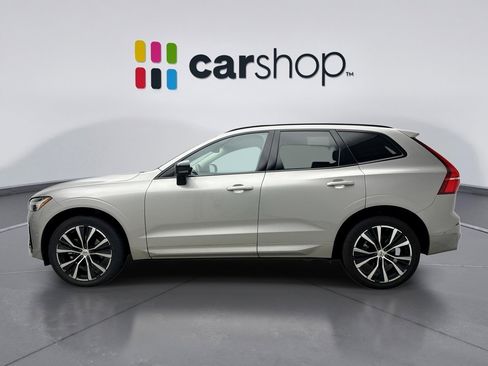 Used 2023 Volvo XC60 B5 Plus w/ Climate Package image 2