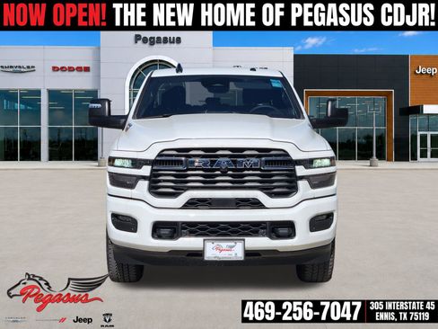 New 2026 RAM 2500 Lone Star AWD/4WD image 6