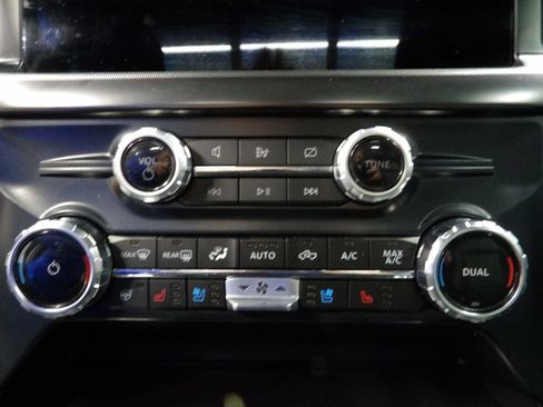 Used 2024 Ford F150 Lariat w/ Equipment Group 502A High AWD/4WD image 54