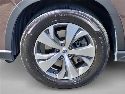 Used 2019 Subaru Ascent Premium w/ Popular Package #3 AWD/4WD image 25