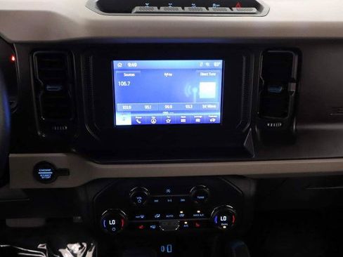 Certified 2023 Ford Bronco Wildtrak AWD/4WD image 23