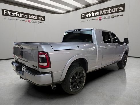 Used 2024 RAM 2500 Limited AWD/4WD image 5