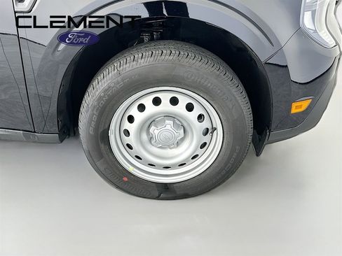 New 2025 Ford Maverick XL w/ Equipment Group 101A image 31