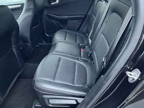 Used 2021 Ford Escape SEL image 13