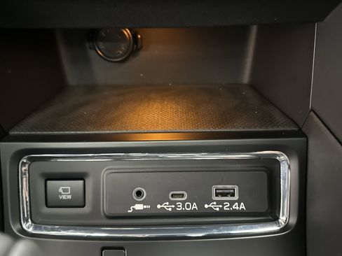 New 2026 Subaru Ascent Limited Bronze image 44