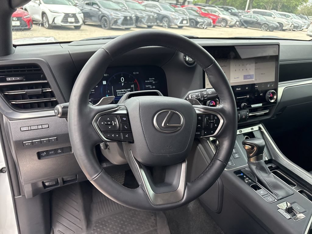 Certified 2024 Lexus GX 550 w/ Accessory Package (Z1) AWD/4WD image 16