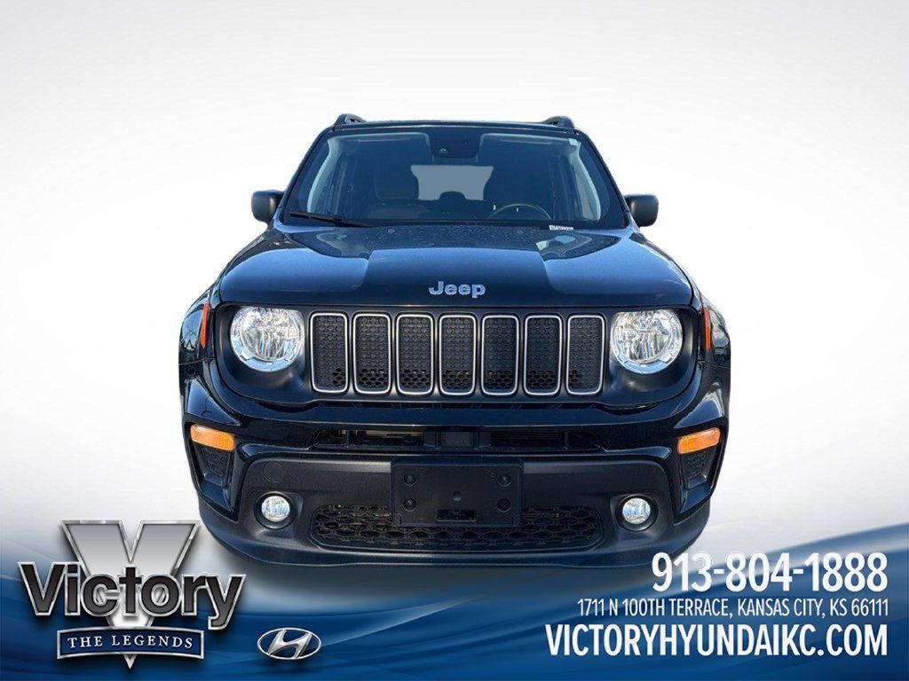Used 2022 Jeep Renegade Latitude w/ Convenience Group AWD/4WD image 7
