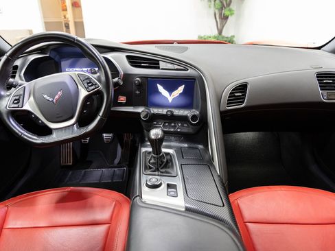 Used 2016 Chevrolet Corvette Stingray Coupe image 5