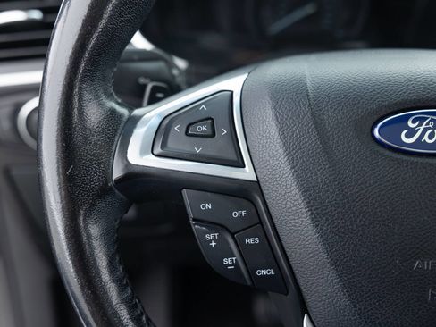 Used 2015 Ford Edge SEL w/ Equipment Group 201A image 38