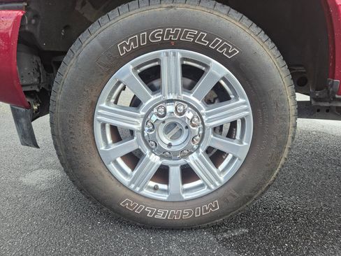 Used 2019 Ford F250 Limited image 9