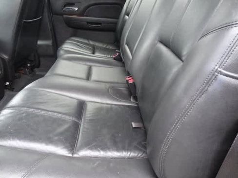 Used 2012 Chevrolet Avalanche LT w/ All-Star Edition image 13