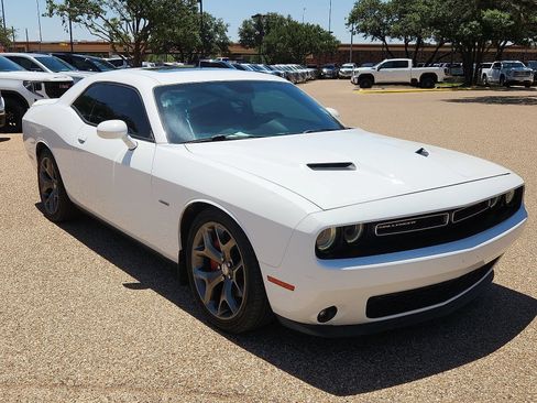 Used 2015 Dodge Challenger R/T Plus RWD image 6