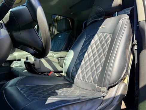 Used 2019 GMC Sierra 1500 4x4 Double Cab w/ Convenience Package image 8