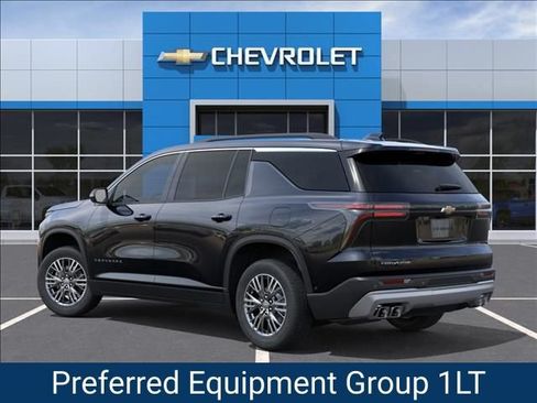 New 2026 Chevrolet Traverse LT w/ Driver Confidence Package FWD image 3