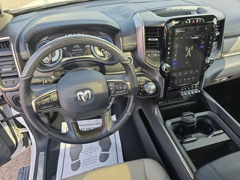 Used 2019 RAM 1500 Limited image 18