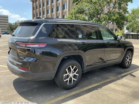 Used 2023 Jeep Grand Cherokee L Limited RWD image 5