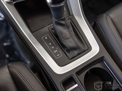 Used 2021 Audi Q3 2.0T Premium w/ Convenience Package AWD/4WD image 9