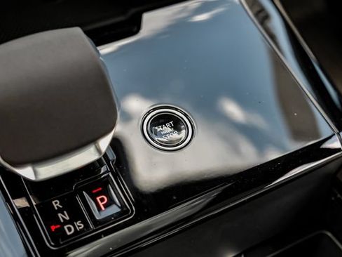 New 2026 Land Rover Range Rover Sport SE AWD/4WD image 25
