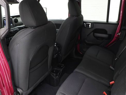 Used 2021 Jeep Wrangler Unlimited Sport image 11