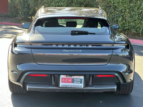 Used 2023 Porsche Taycan 4S image 5