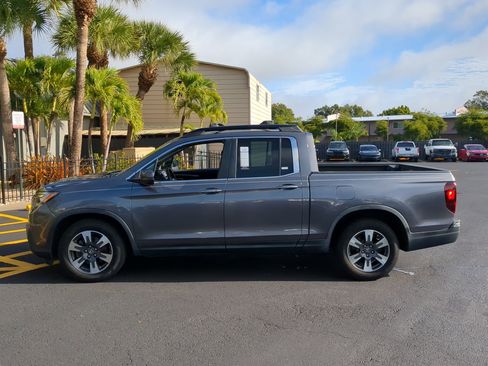 Used 2017 Honda Ridgeline RTL image 9