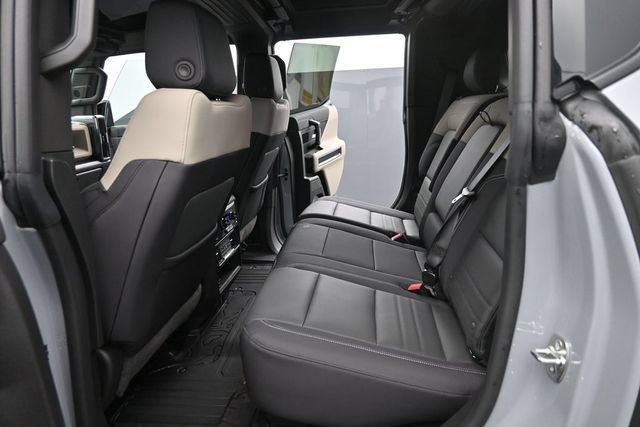 Used 2026 GMC Hummer EV SUV AWD/4WD image 15