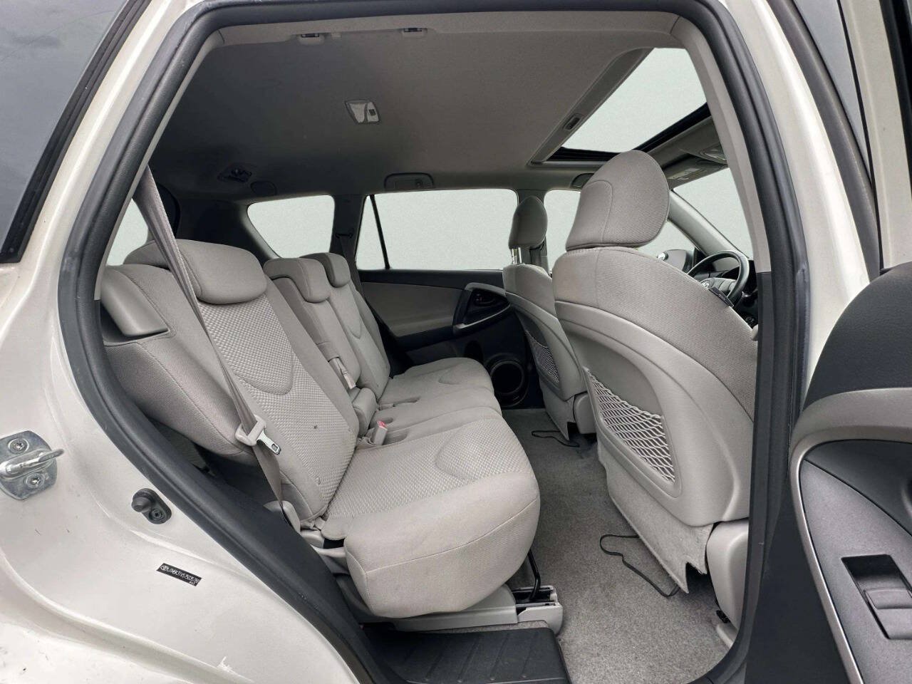 Used 2007 Toyota RAV4 Limited AWD/4WD image 20