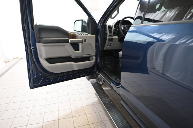 Used 2019 Ford F150 Lariat w/ Equipment Group 502A Luxury AWD/4WD image 22