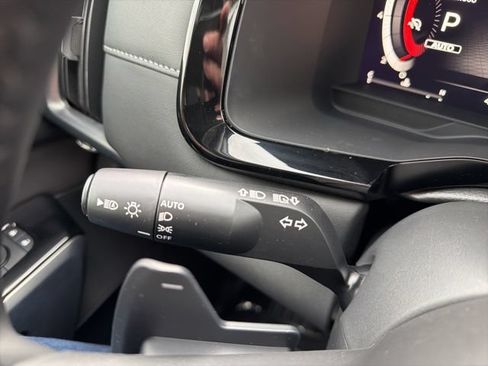 New 2026 Nissan Pathfinder SL AWD/4WD image 18