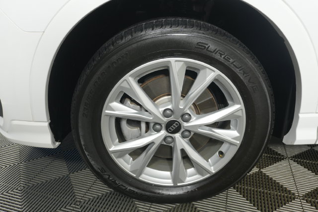 Used 2023 Audi Q3 2.0T Premium AWD/4WD image 9