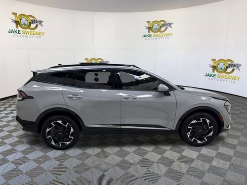 Certified 2023 Kia Sportage SX image 11