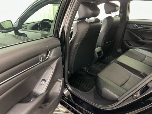 Used 2020 Honda Accord Sport image 38