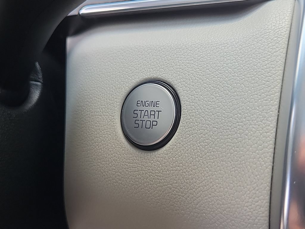 Certified 2023 Kia Sorento SX Prestige w/ Panoramic Sunroof Package AWD/4WD image 20