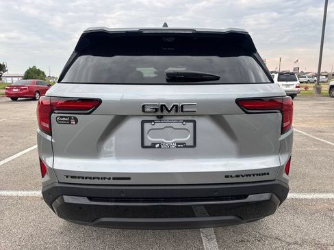 New 2027 GMC Terrain Elevation w/ Elevation Premium Package AWD/4WD image 5