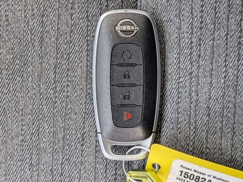 Certified 2023 Nissan Rogue SV AWD/4WD image 29