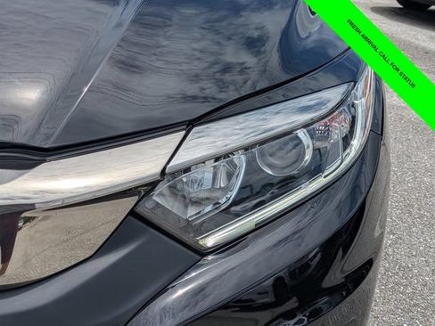 Used 2021 Honda HR-V EX-L image 10