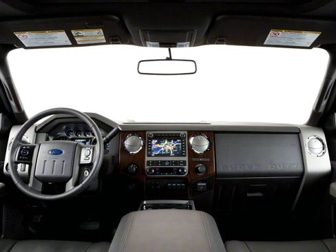 Used 2013 Ford F250 Lariat w/ FX4 Off Road Pkg AWD/4WD image 5