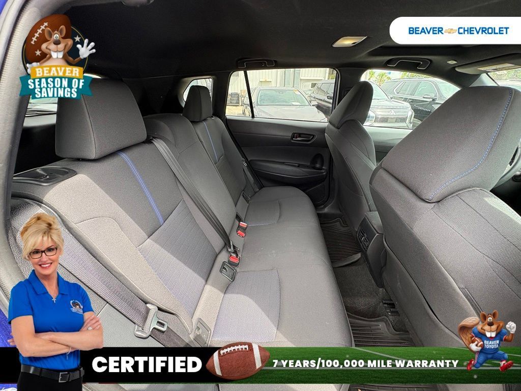 Used 2024 Toyota Corolla Cross AWD Hybrid w/ Moonroof Package image 22