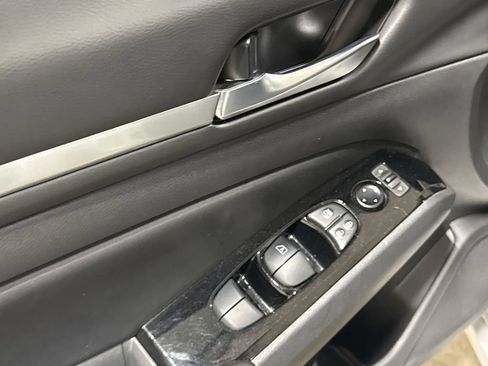 Used 2023 Nissan Altima 2.5 SV FWD image 20