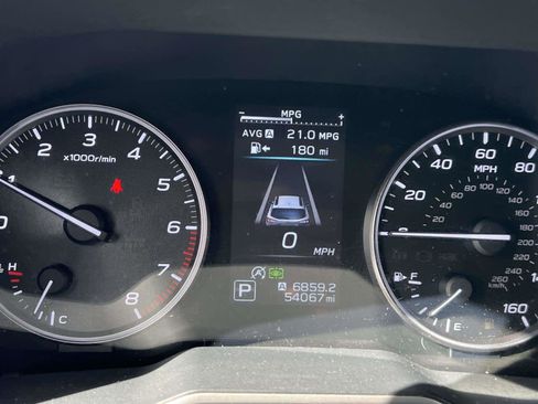 Used 2021 Subaru Outback Limited image 28