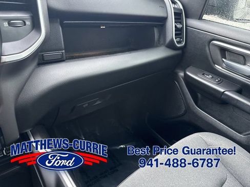 Used 2021 RAM 1500 Big Horn AWD/4WD image 25