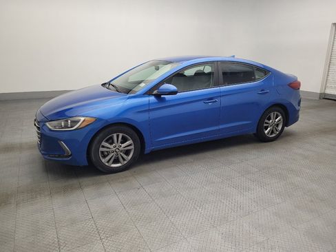 Used 2017 Hyundai Elantra SE w/ SE A/T Tech Package 03 image 2