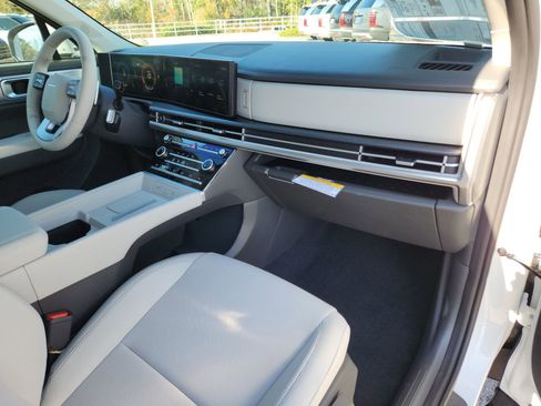 New 2026 Hyundai Santa Fe SE image 10