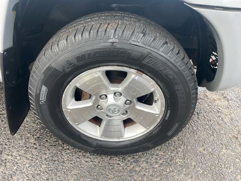 Used 2008 Toyota Tacoma PreRunner image 11