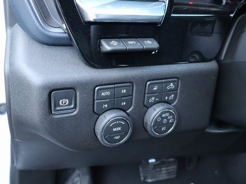 New 2026 Chevrolet Silverado 1500 High Country image 18