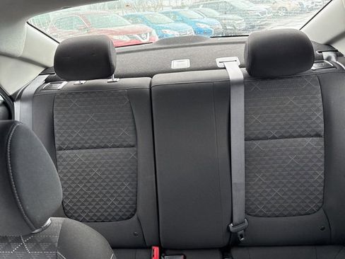 Used 2021 Kia Rio S image 27