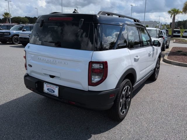 Used 2024 Ford Bronco Sport Outer Banks w/ Tech Package AWD/4WD image 4