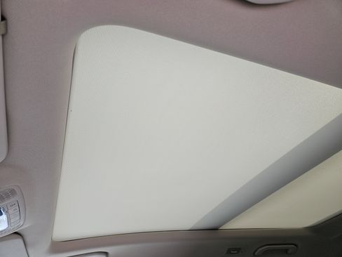 Used 2021 Mercedes-Benz GLS 580 4MATIC image 32